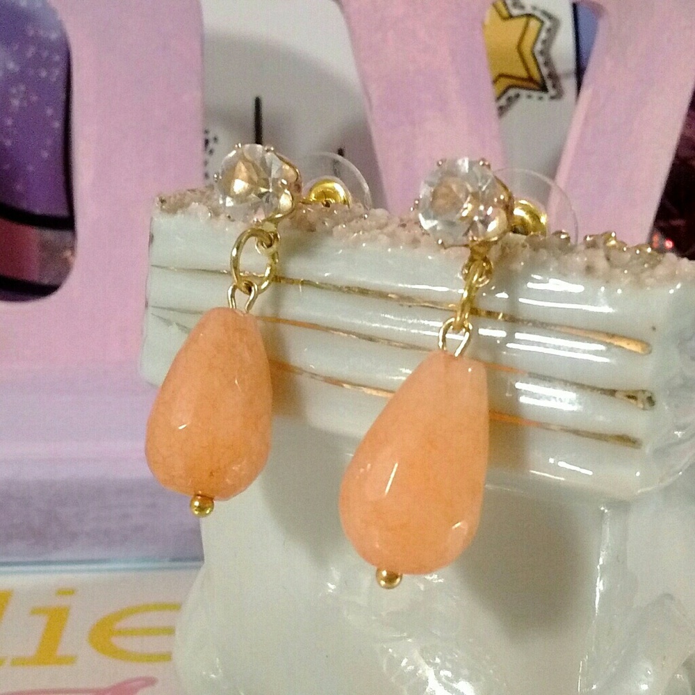 Peach jade earrings